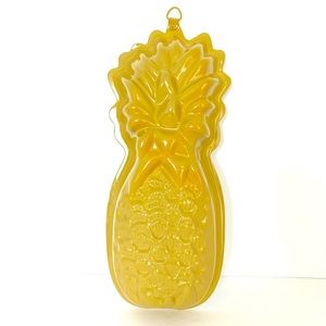 1963 Pineapple Shape Cake Baking Pan